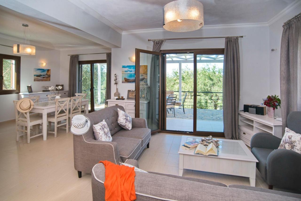 Villa Bougarini Haven Family Villa Rock Pool Oasis Ieromonachos Luaran gambar