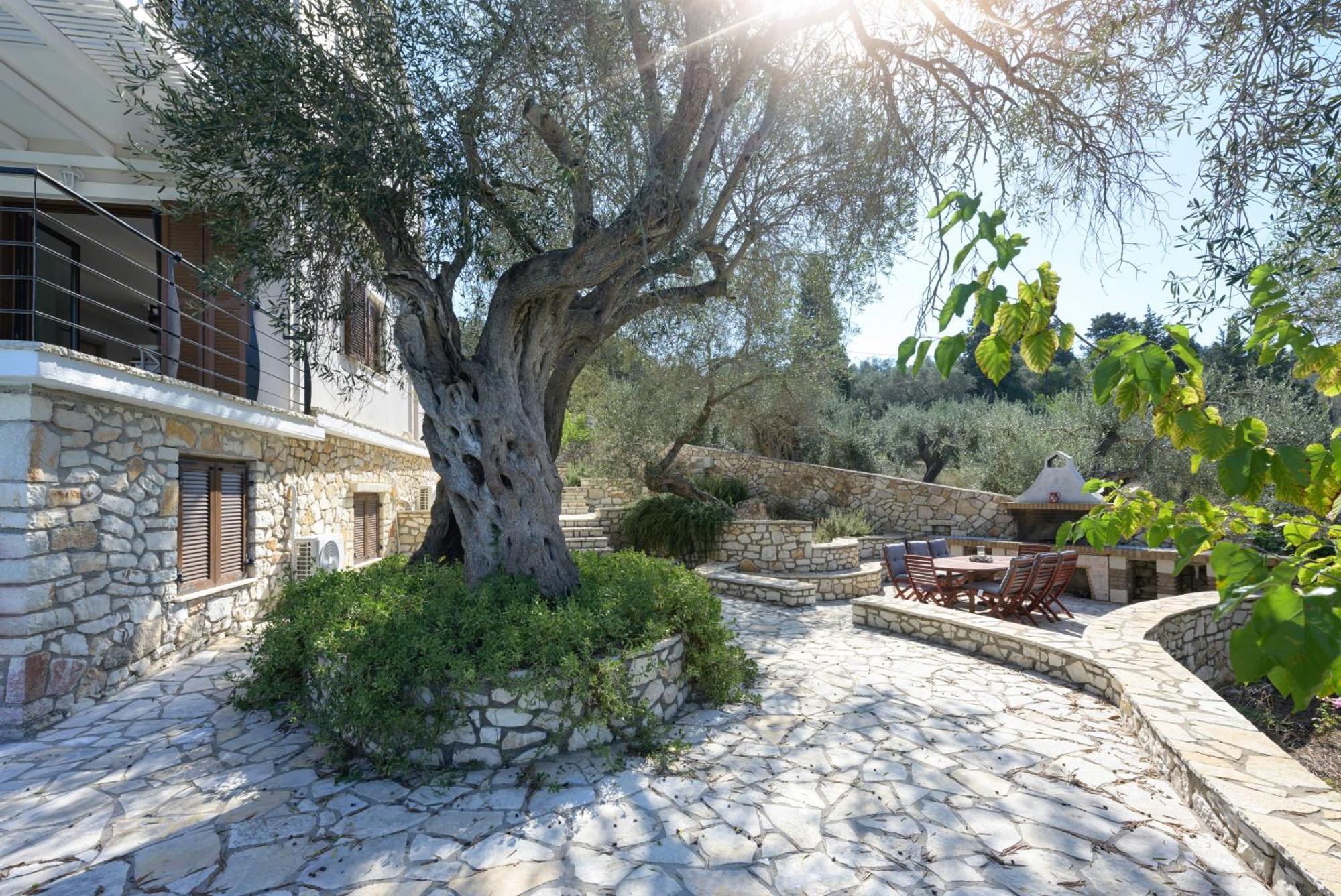 Villa Bougarini Haven Family Villa Rock Pool Oasis Ieromonachos Luaran gambar