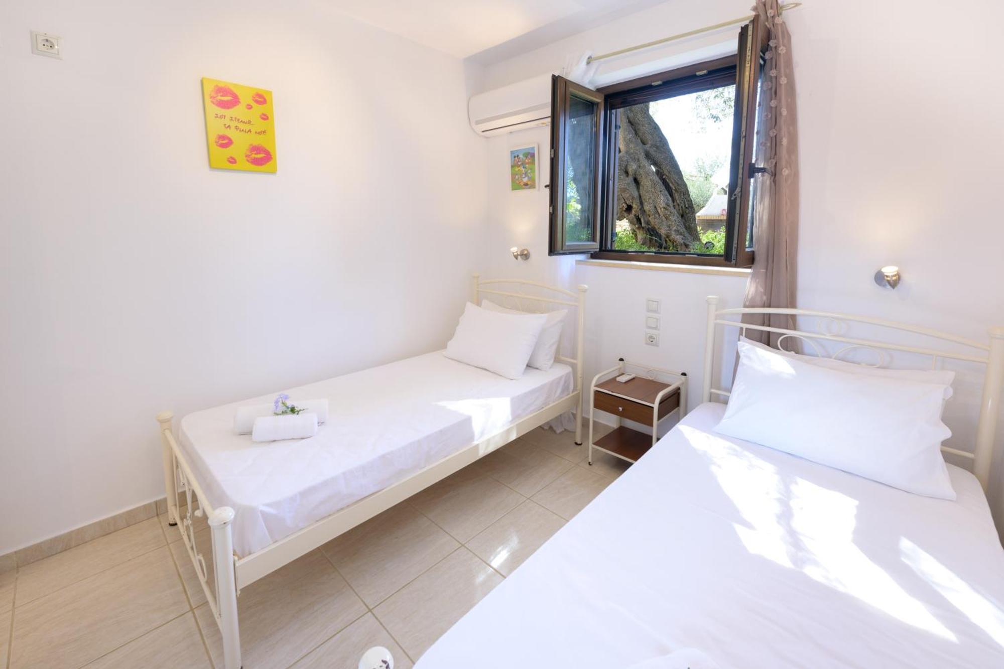 Villa Bougarini Haven Family Villa Rock Pool Oasis Ieromonachos Luaran gambar