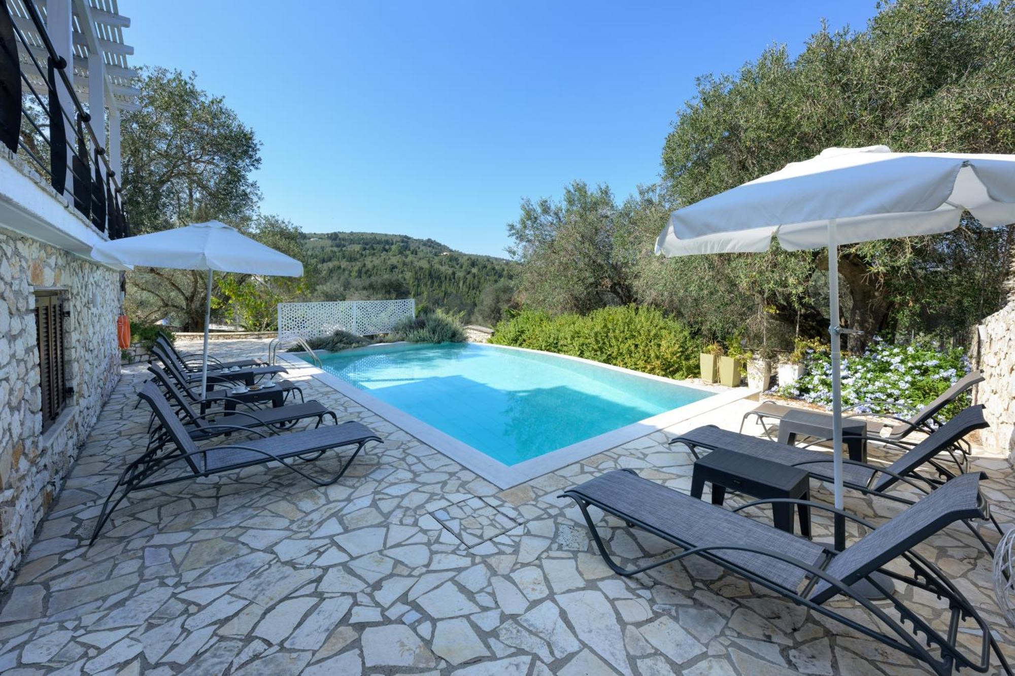 Villa Bougarini Haven Family Villa Rock Pool Oasis Ieromonachos Luaran gambar